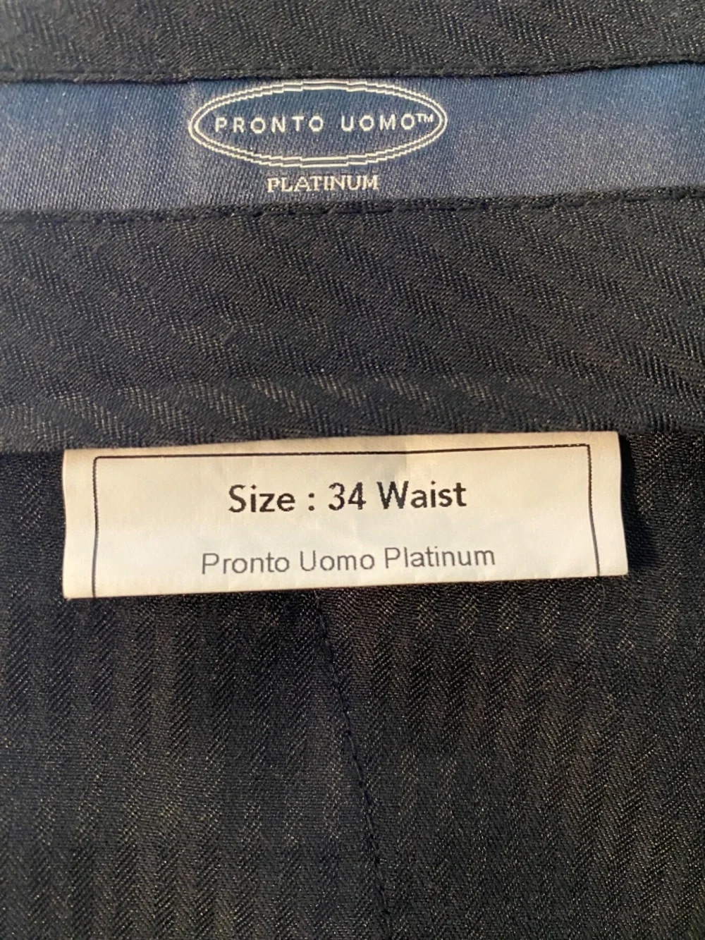 Men’s Navy Classic 2‑Piece Suit (40R, 34x30)